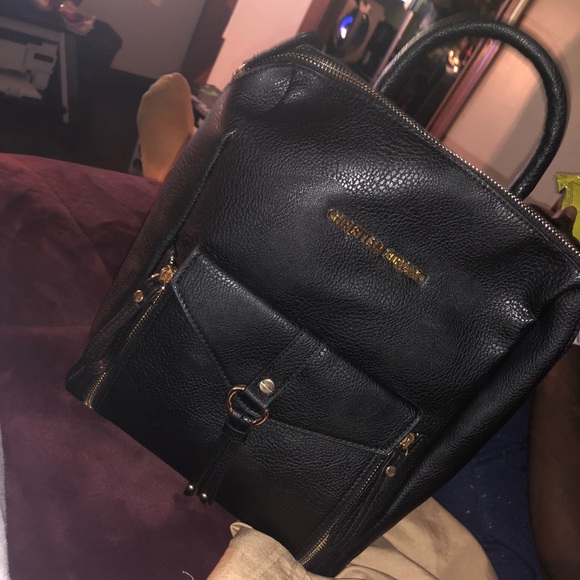 Black bag - Picture 1 of 2